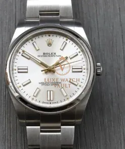 Rolex Oyster Perpetual 41 OP41 Silver Dial 124300 – 2023