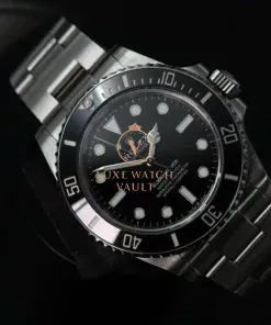 Alternative view of Rolex Submariner No Date 41mm 124060 - 2022