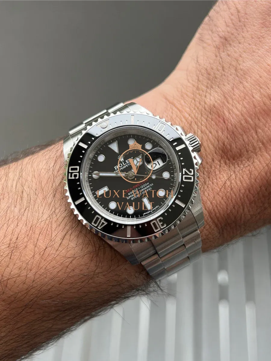 Rolex Sea-Dweller 43 'SD43' Mk1 126600 - 2017 - Image 3