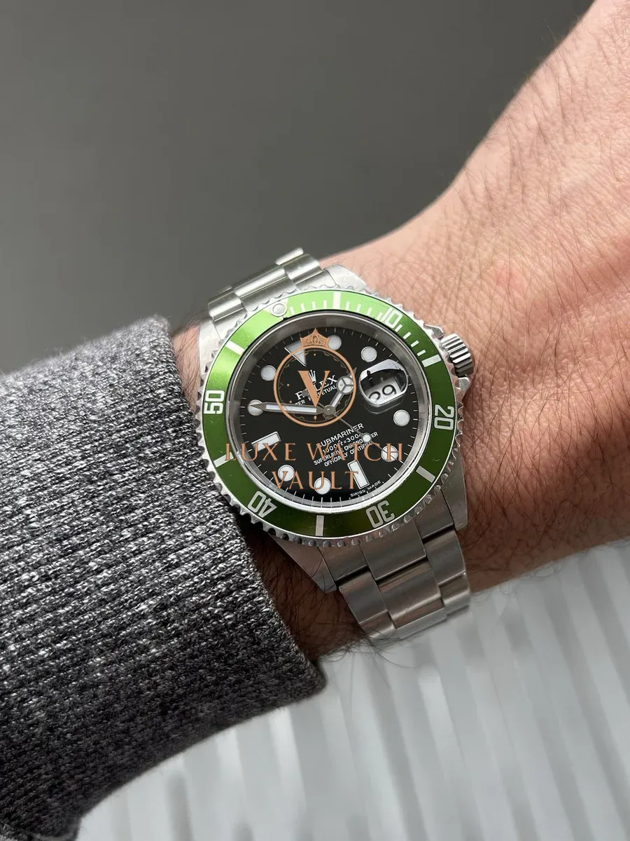 Rolex Submariner 'Kermit' F Serial 16610LV Collectors Set - 2004 - Image 3