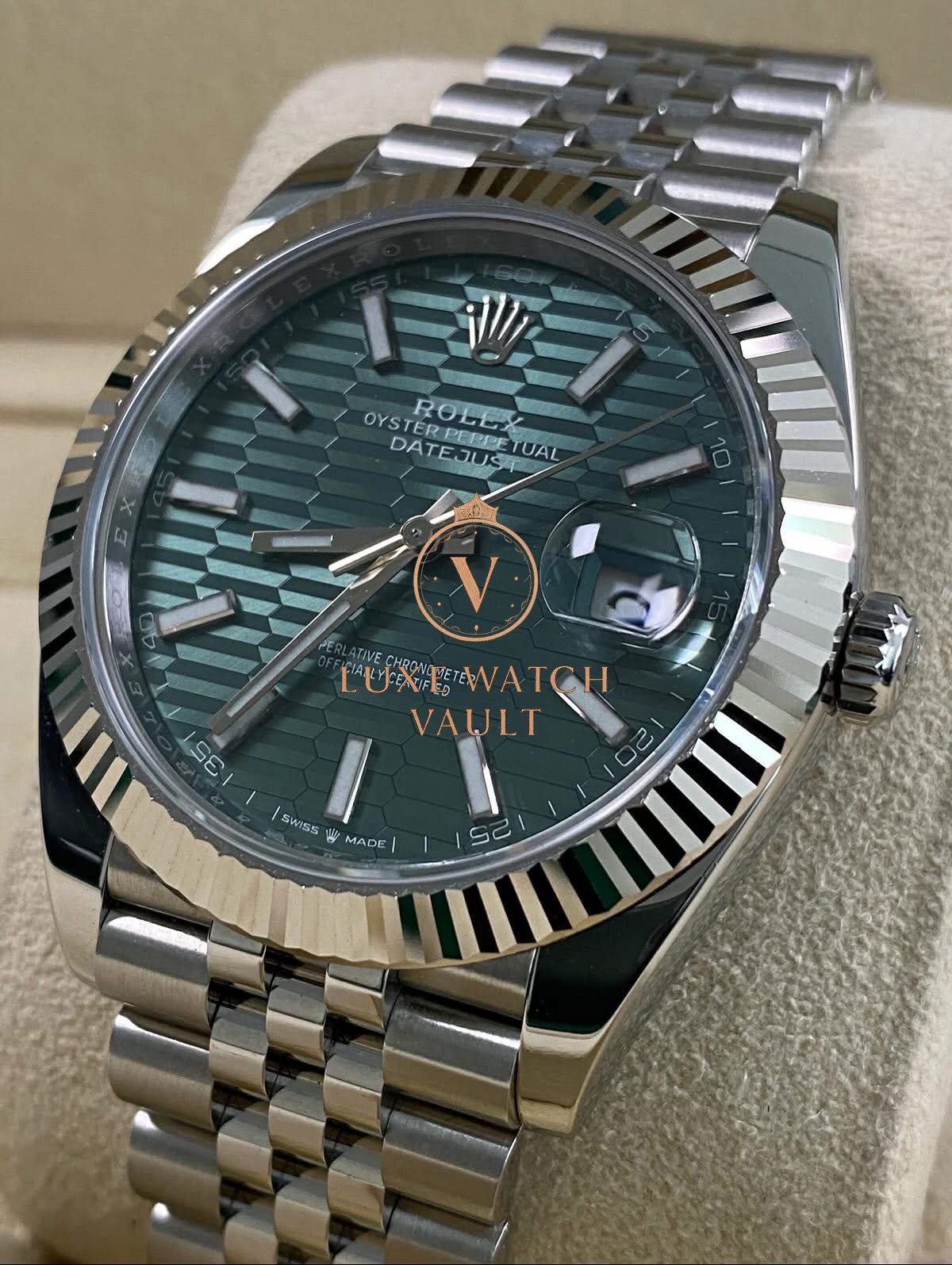 Datejust 41 Green Fluted Motif Dial 2023 - Image 5
