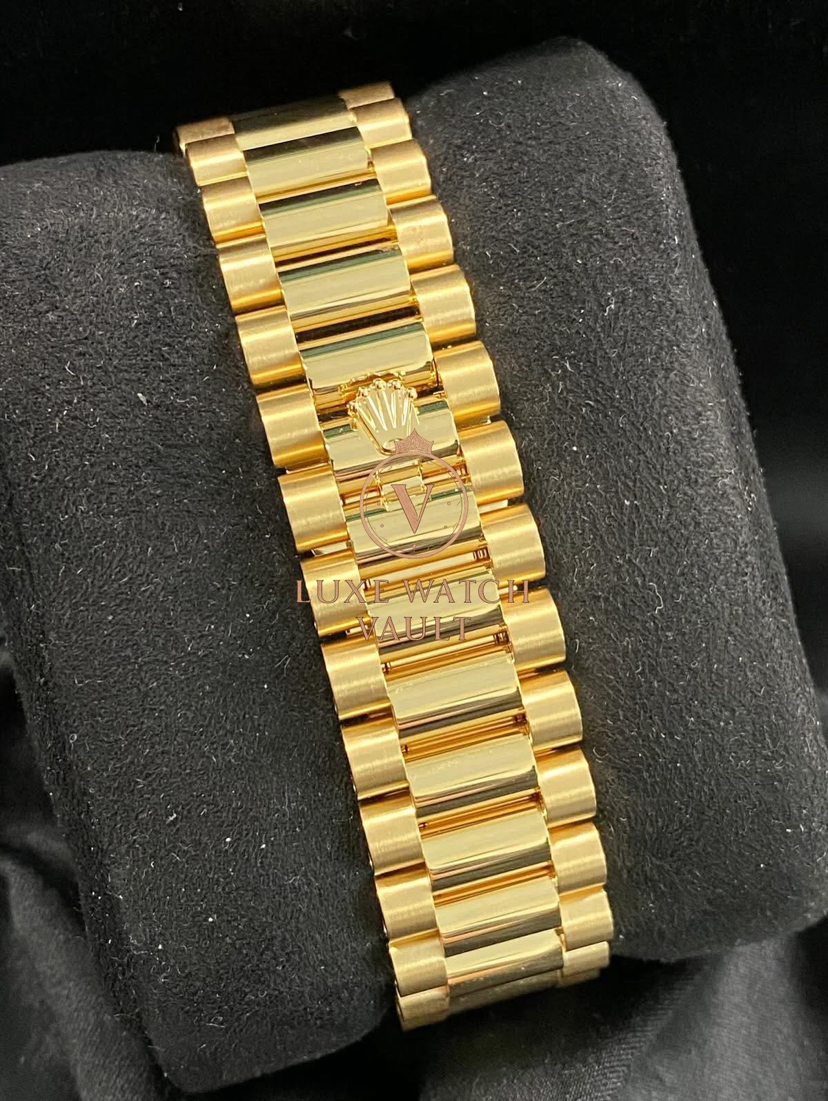 Day-Date 36 Fluted Bezel - 2025 - Image 12