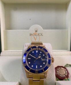 Rolex Yellow Gold Submariner Date