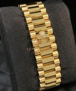 Alternative view of Rolex Yellow Gold Day-Date 40 -Diamond-set Bezel Pave Dial